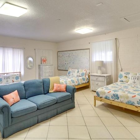 Beach Retreat In Jacksonville Petandfamily-Friendly Джаксънвил Бийч Екстериор снимка