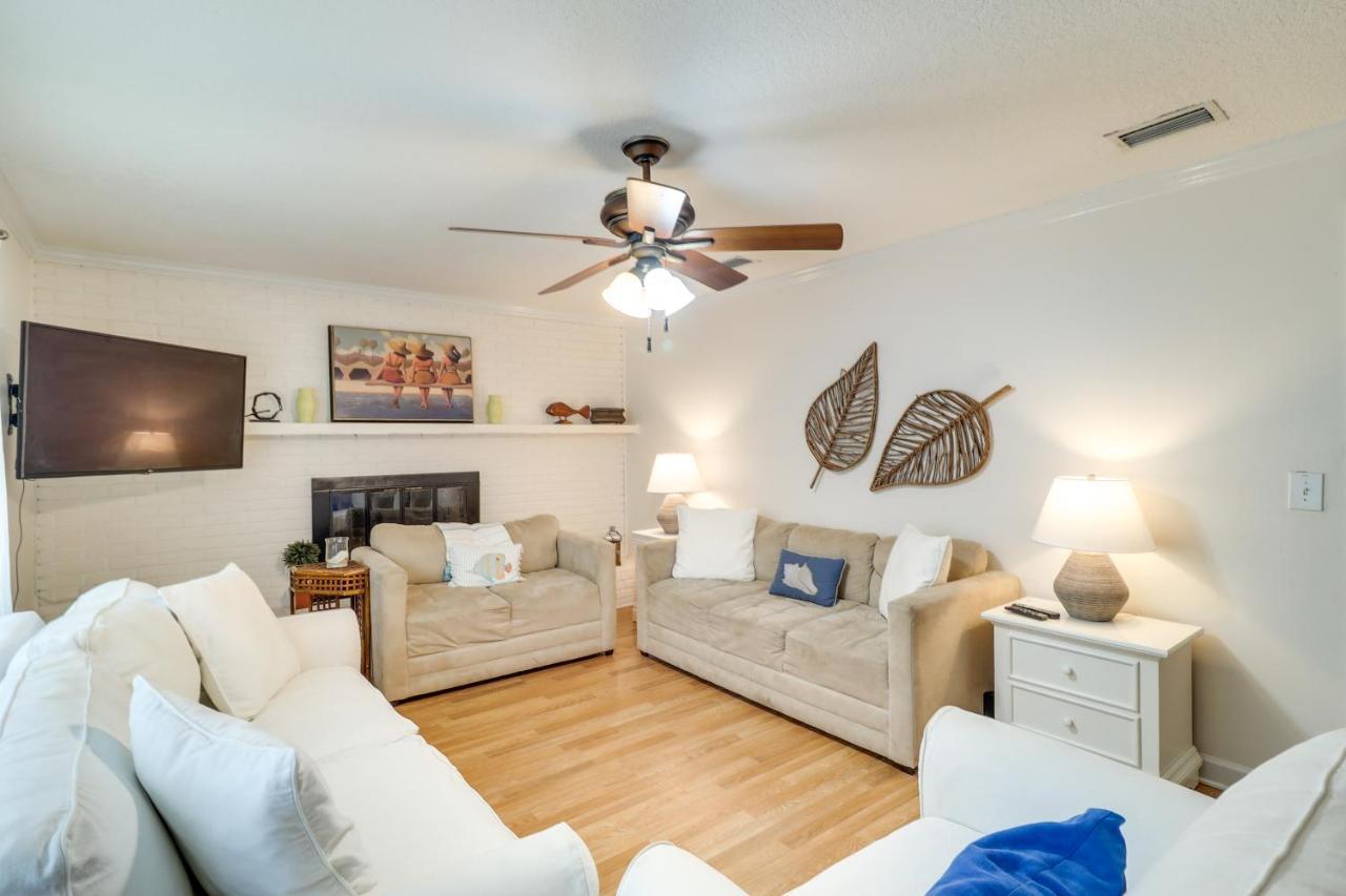 Beach Retreat In Jacksonville Petandfamily-Friendly Джаксънвил Бийч Екстериор снимка