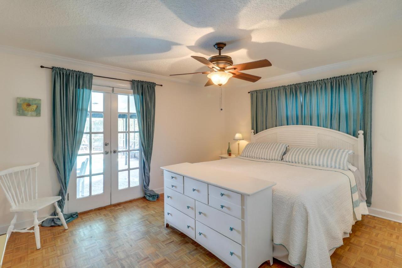 Beach Retreat In Jacksonville Petandfamily-Friendly Джаксънвил Бийч Екстериор снимка