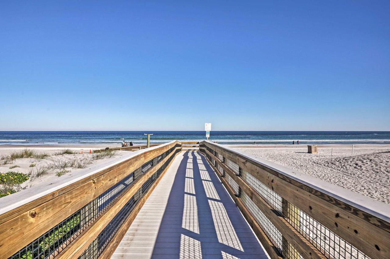 Beach Retreat In Jacksonville Petandfamily-Friendly Джаксънвил Бийч Екстериор снимка